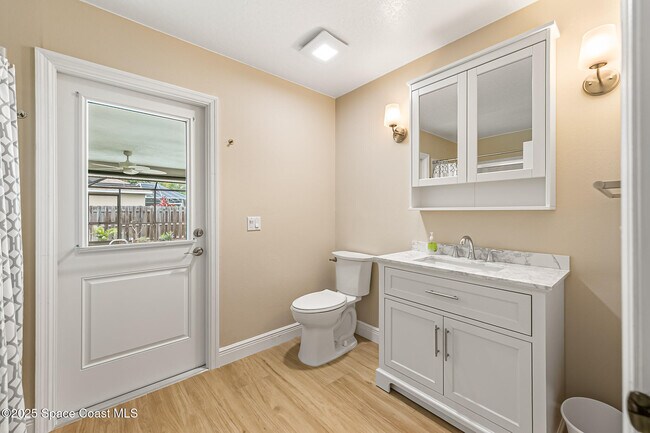 Building Photo - 1017 Homewood Ave