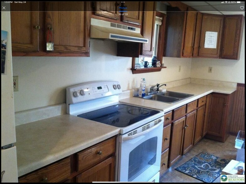 Building Photo - 525 S Greenwood Ave