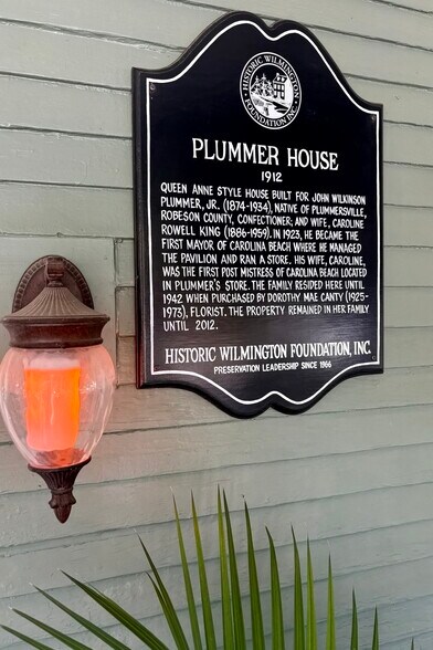 Building Photo - 312 N 5th Ave