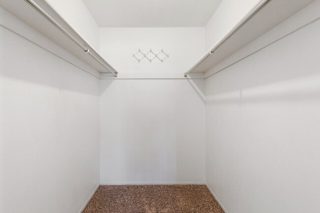 Building Photo - 1145 Willow Bend Cir