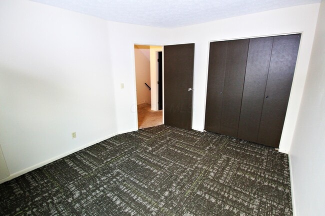 Building Photo - 4829 Dierker Rd