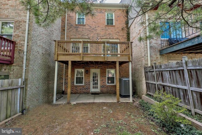 Building Photo - 7603 Heatherton Ln
