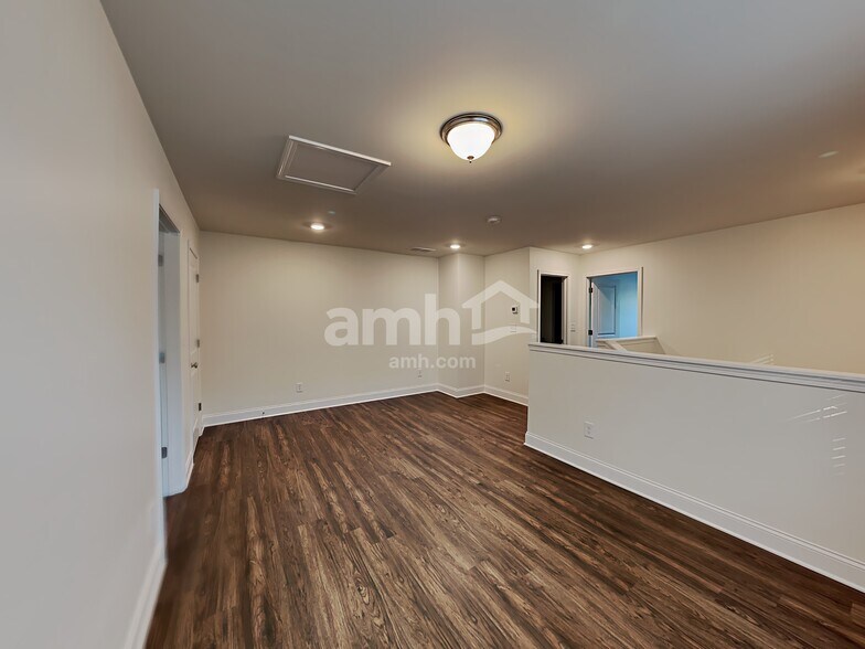 Building Photo - 5125 Cranford Ct