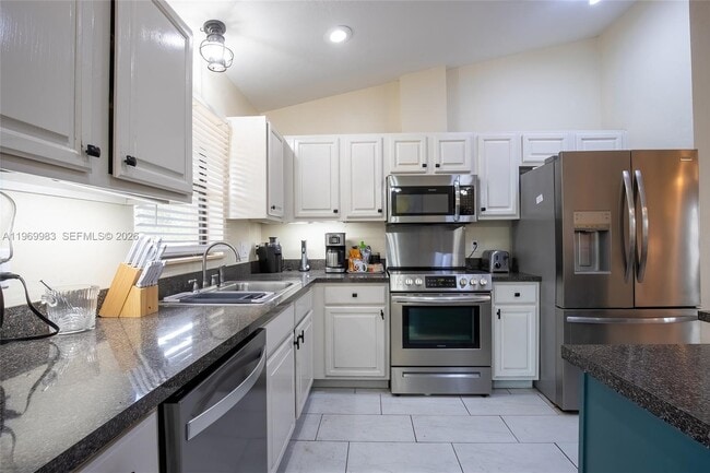 Building Photo - 36 Quail Roost Rd