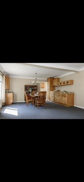 Building Photo - 5862 W 130th St