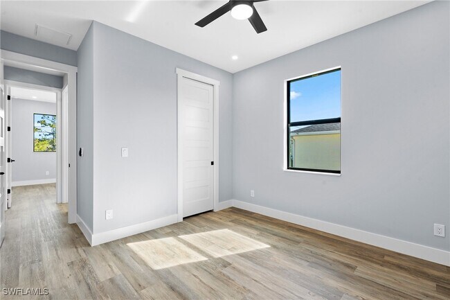 Building Photo - 3928 NW 46th Ln