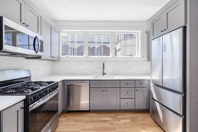 Building Photo - 293 Governor St