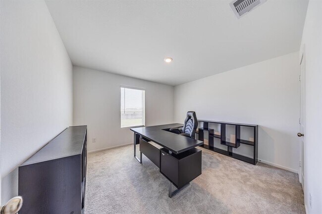 Building Photo - 18208 Pontecorvo Ln