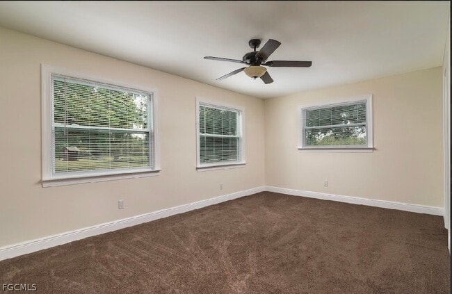 Building Photo - 5111 Country Lakes Dr