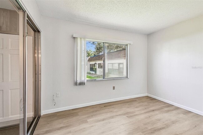 Building Photo - 1298 Mission Hills Blvd
