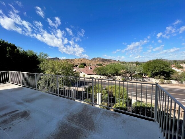 Building Photo - Stunning Mountain View Home with Pool, Spa...