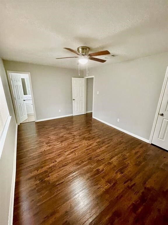 Building Photo - 7700 Creekbend Dr