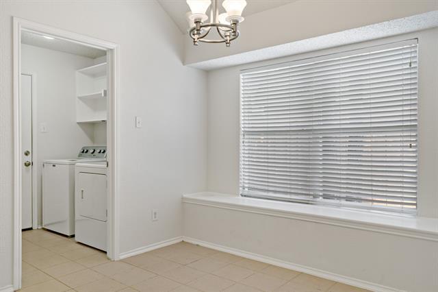 Building Photo - 7120 Bramblebush Dr