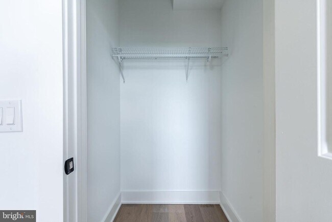 Building Photo - 2252 N Front St