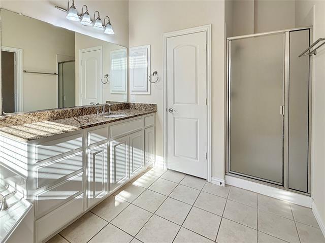 Building Photo - 906 Cougar Dr