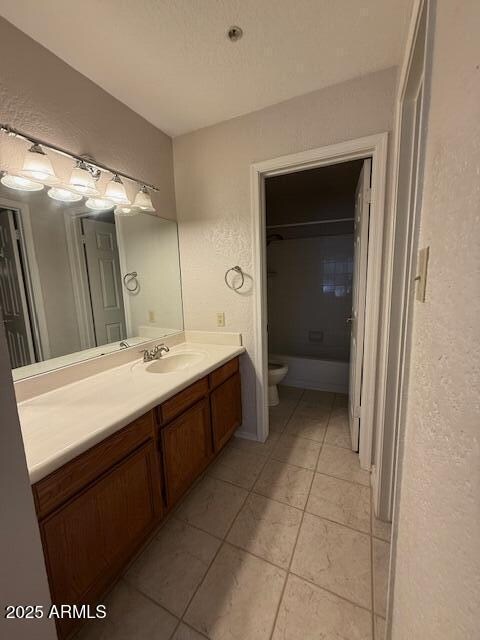 Building Photo - 5950 N 78th St