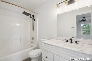 Building Photo - 3410 Rob Roy St