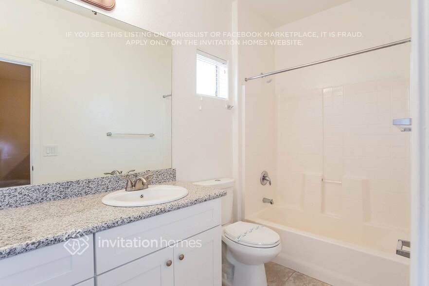 Building Photo - 185 W Desert Vista Trail