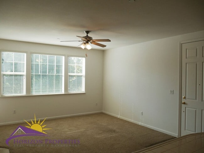 Building Photo - Cozy 1 Bed 1 Bath 786 Sq. Ft. Sundance Condo in Fair Oaks