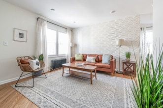 Building Photo - 28 Netherwood Pl