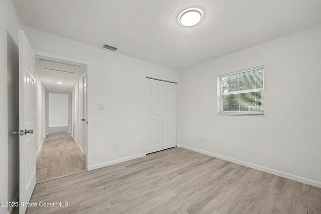 Building Photo - 990 Pinson Blvd