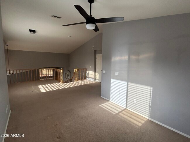 Building Photo - 1210 E Briarwood Terrace