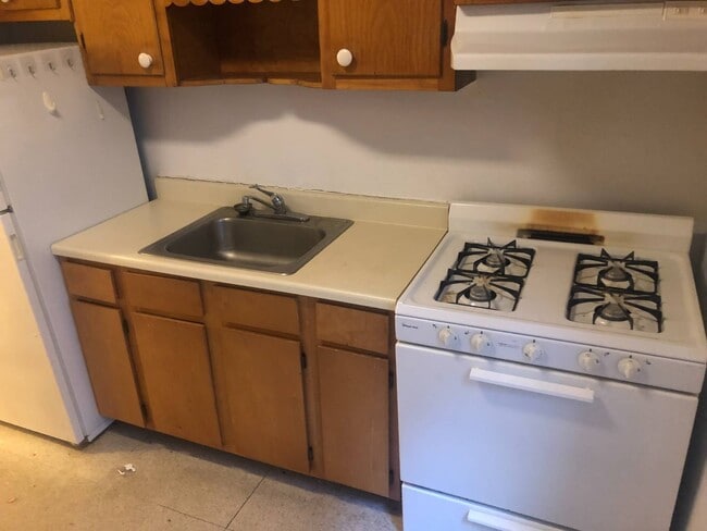 Building Photo - 101 Marine Ave