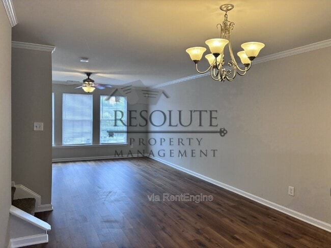 Building Photo - 9804 Grettle Ct