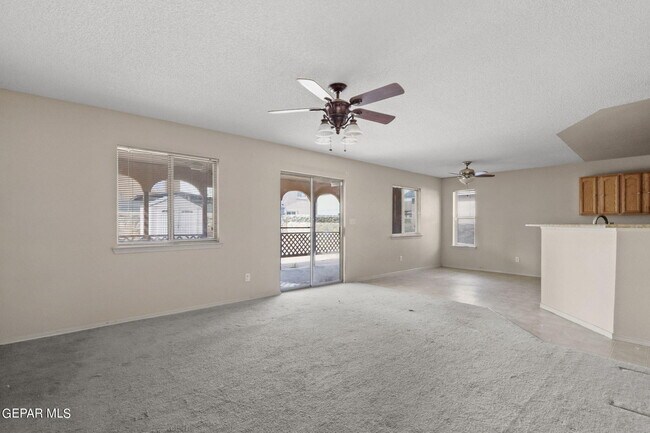 Building Photo - 14301 Pacific Point Dr
