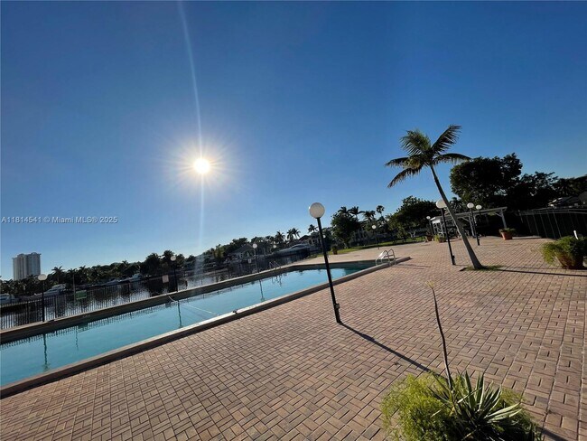 Building Photo - 701 Three Islands Boulevard
