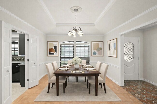 Building Photo - 10135 Rita Rd