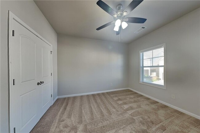 Building Photo - 2212 Black Pebble Cir