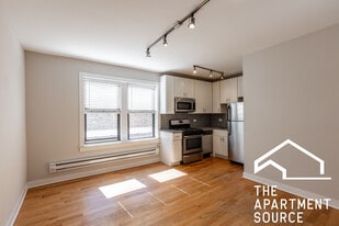 Building Photo - 2408 N Kedzie Blvd