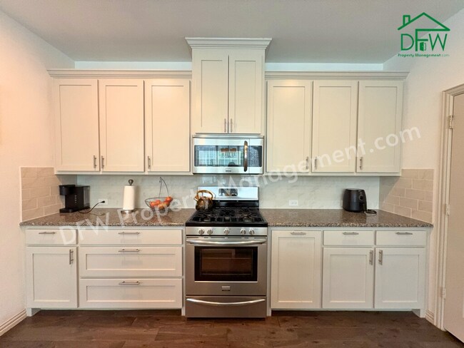 Building Photo - 3 Bed/2.5 Bath Home for Lease in Arlington...