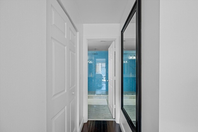 Building Photo - 11771 St Andrews Place