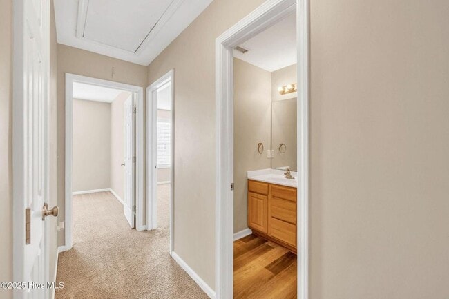 Building Photo - 114 Lincoln Pl Cir