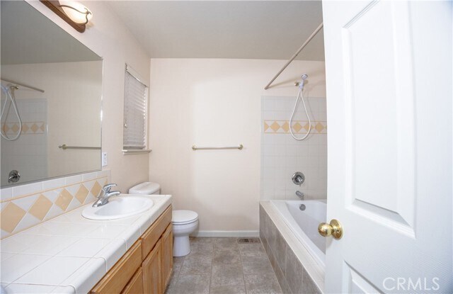 Building Photo - 15518 Little Peak Rd