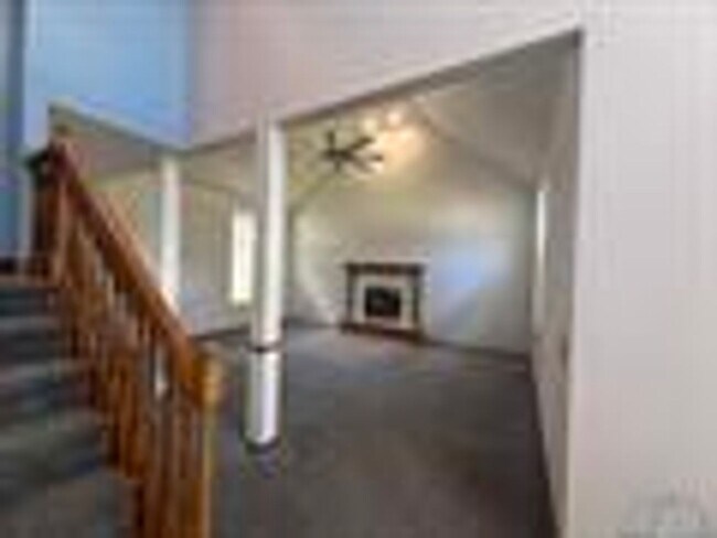 Building Photo - One of a kind 3 Bedroom 4 Bathroom Home next to the Meadows Park in Dakota Dunes SD!