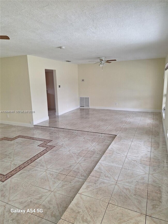 Building Photo - 711 SW 64th Pkwy
