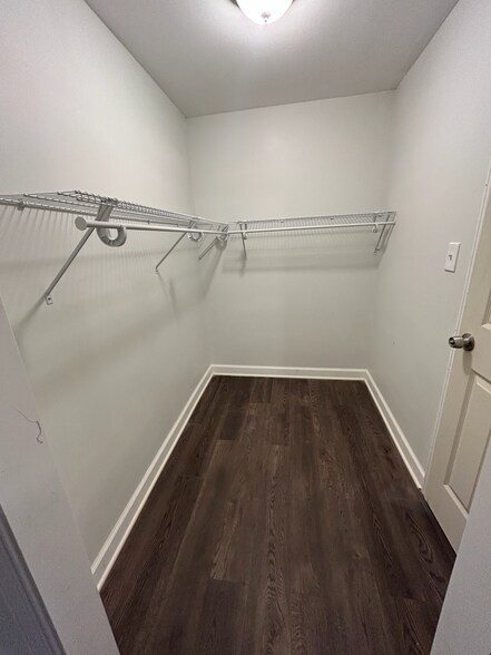Closet - 510 Carousel Ct
