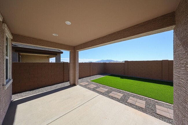 Building Photo - Recently Build 4-Bedroom Home in Goodyear with Upgrades & Resort-Style Amenities