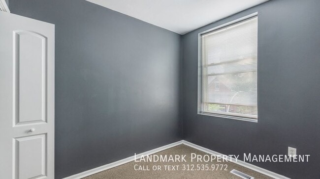 Building Photo - 2612 W 25th St