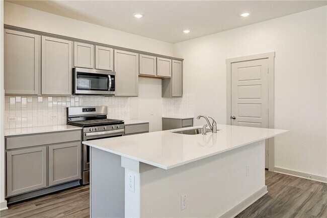 Building Photo - 14213 Sage Blossom Dr