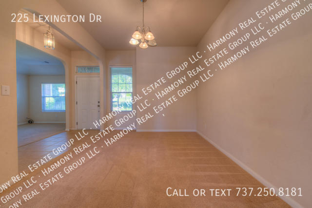 Building Photo - 225 Lexington Dr
