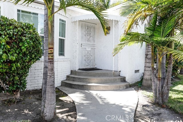 Building Photo - 2920 Los Flores Blvd