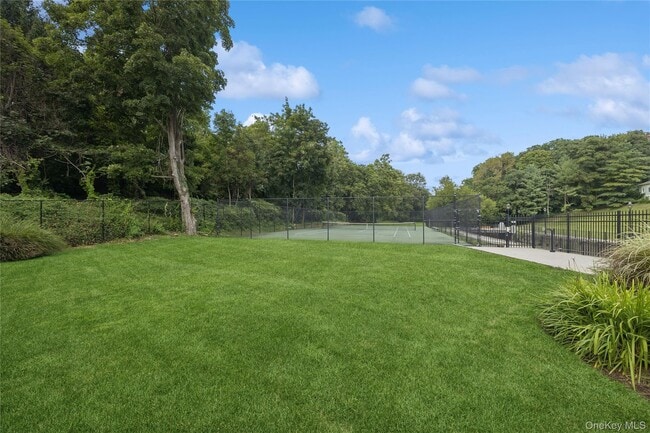 Building Photo - 1 Scarsdale Rd