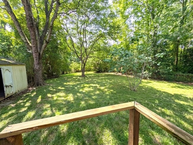 Building Photo - Charming Ranch Style home located in Forest Pawtuckett Community in NC!