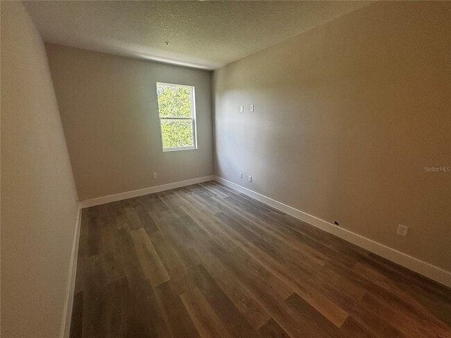 Building Photo - 4424 S Texas Ave
