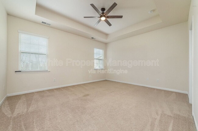 Building Photo - 7922 Kelburn Ln