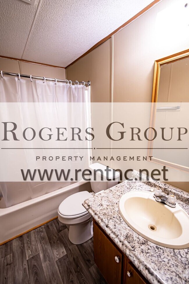 Building Photo - 22 Starling Ln